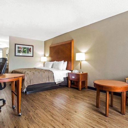 Quality Inn & Suites University Area Charlotte Dış mekan fotoğraf