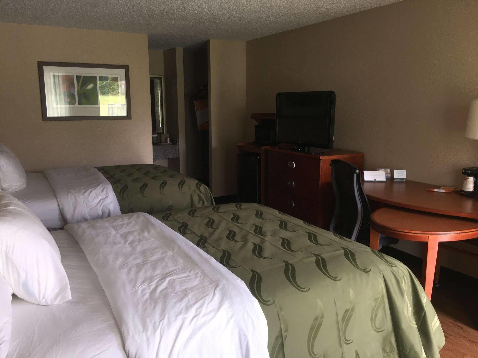 Quality Inn & Suites University Area Charlotte Dış mekan fotoğraf